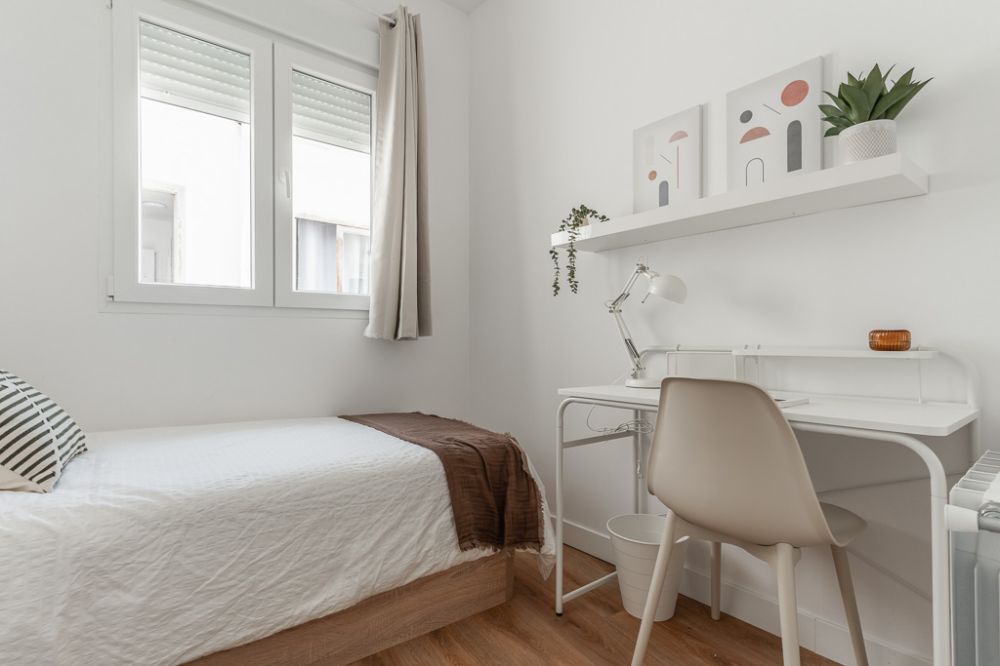 Cozy Room in the Heart of Madrid