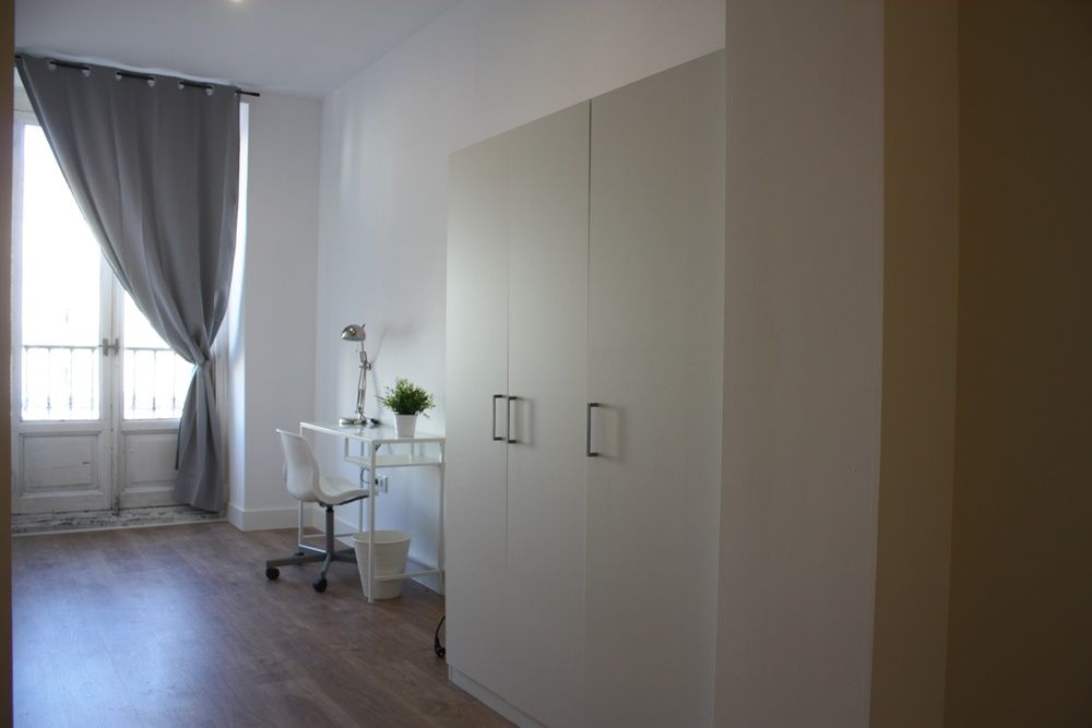 Outstanding room in Puerta del Sol