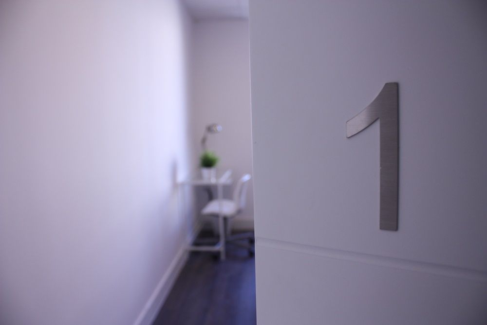 Large exterior room in Puerta del Sol