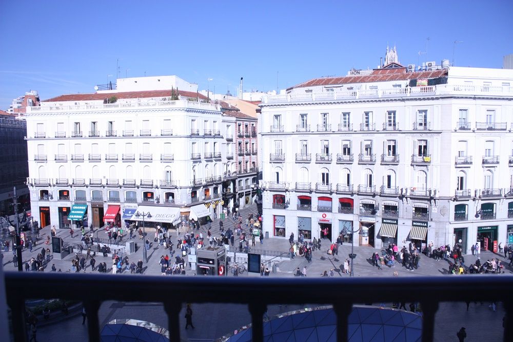 Double room with balcony in Puerta del Sol