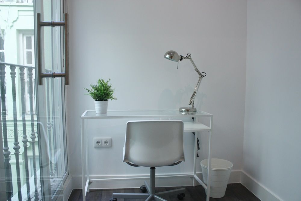 Beautiful room in Sol