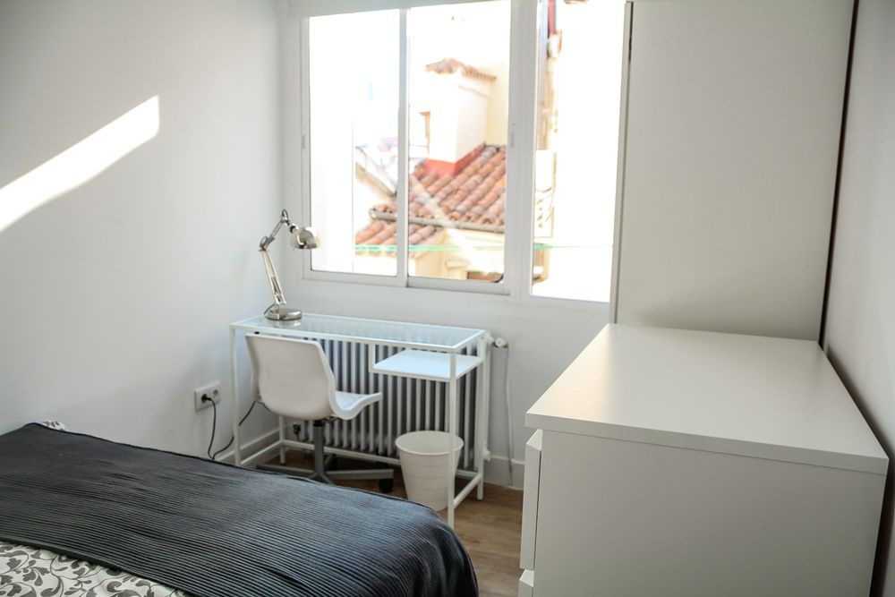 Large room in the centre of Madrid