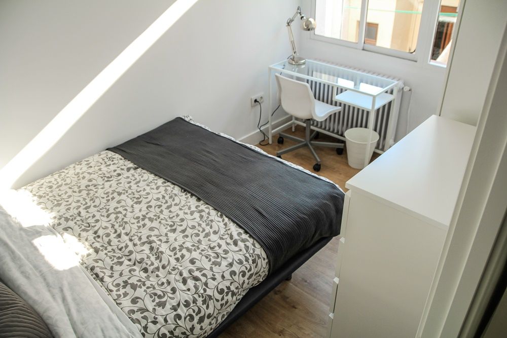 Large room in the centre of Madrid