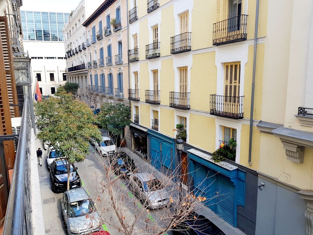 Lovely room in Santa Catalina street