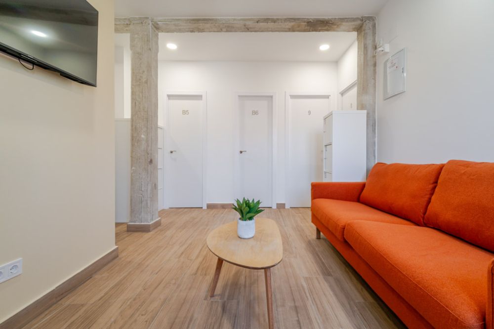 Spacious Double Room in Vallecas