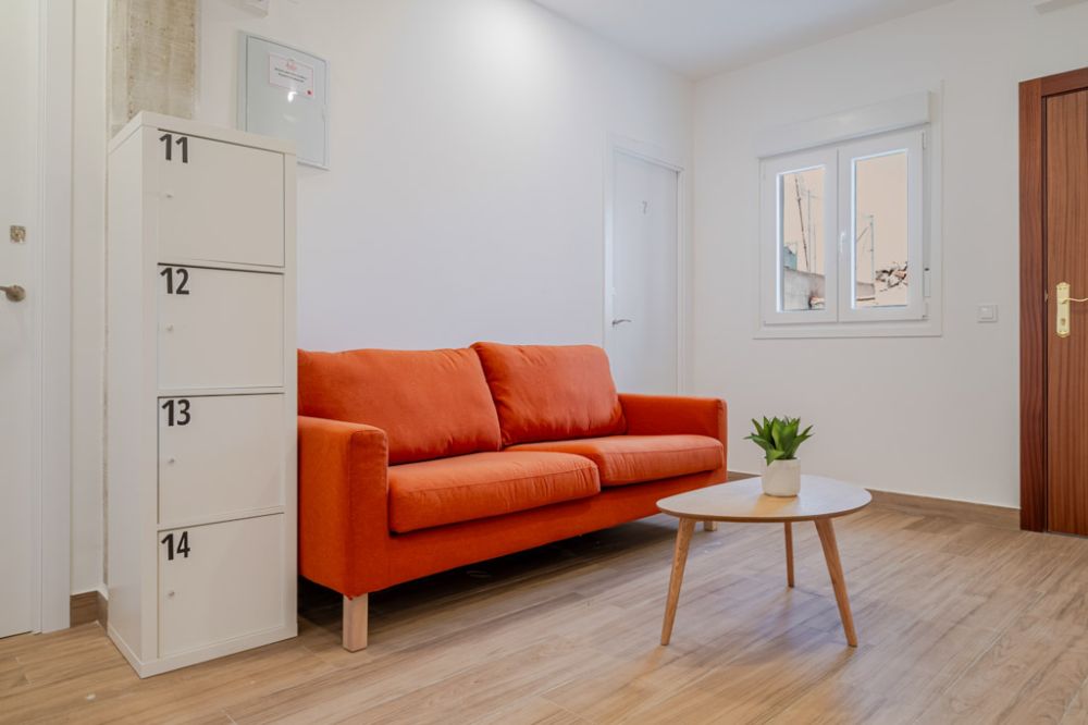 Spacious Double Room in Vallecas