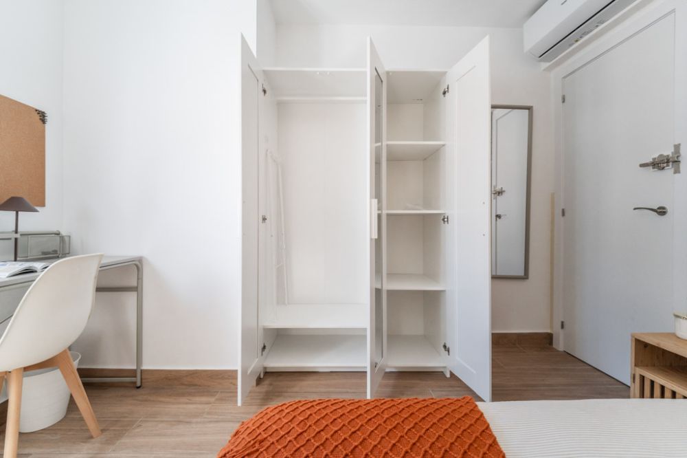 Spacious room in Puente de Vallecas
