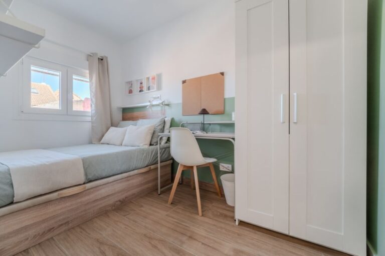 Nice room in Puente de Vallecas