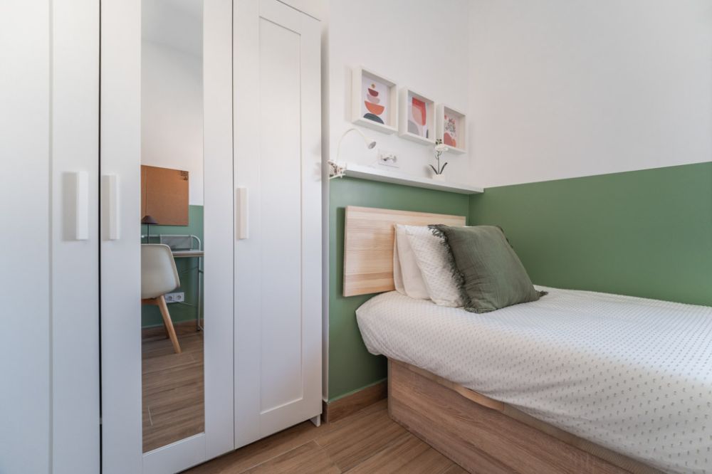 Cozy room in Puente de Vallecas