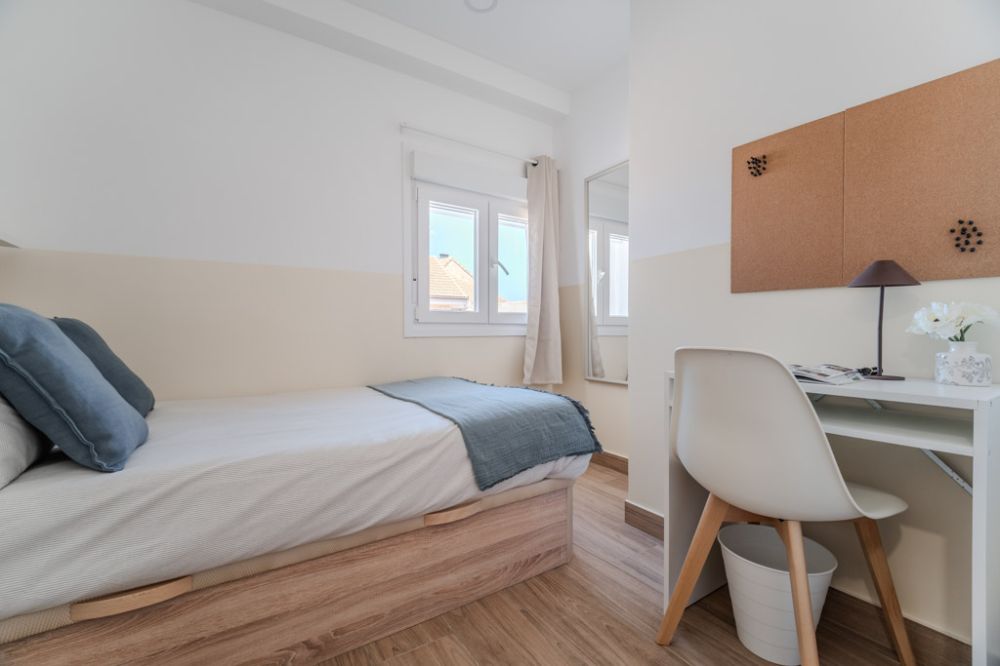 Pleasant room in Puente de Vallecas