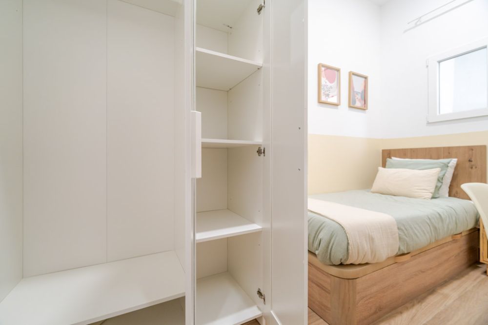 Lovely Room in Vallecas