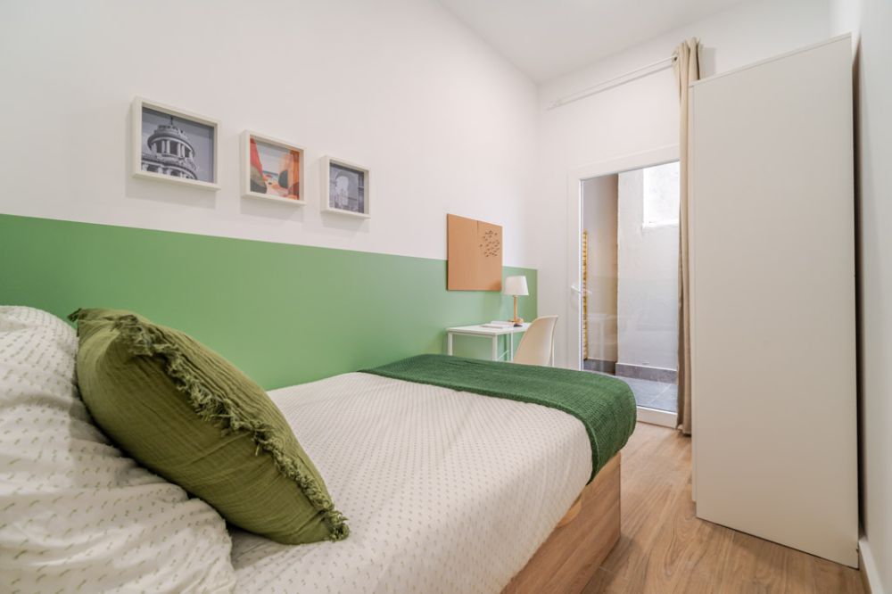 Bright Room in Vallecas