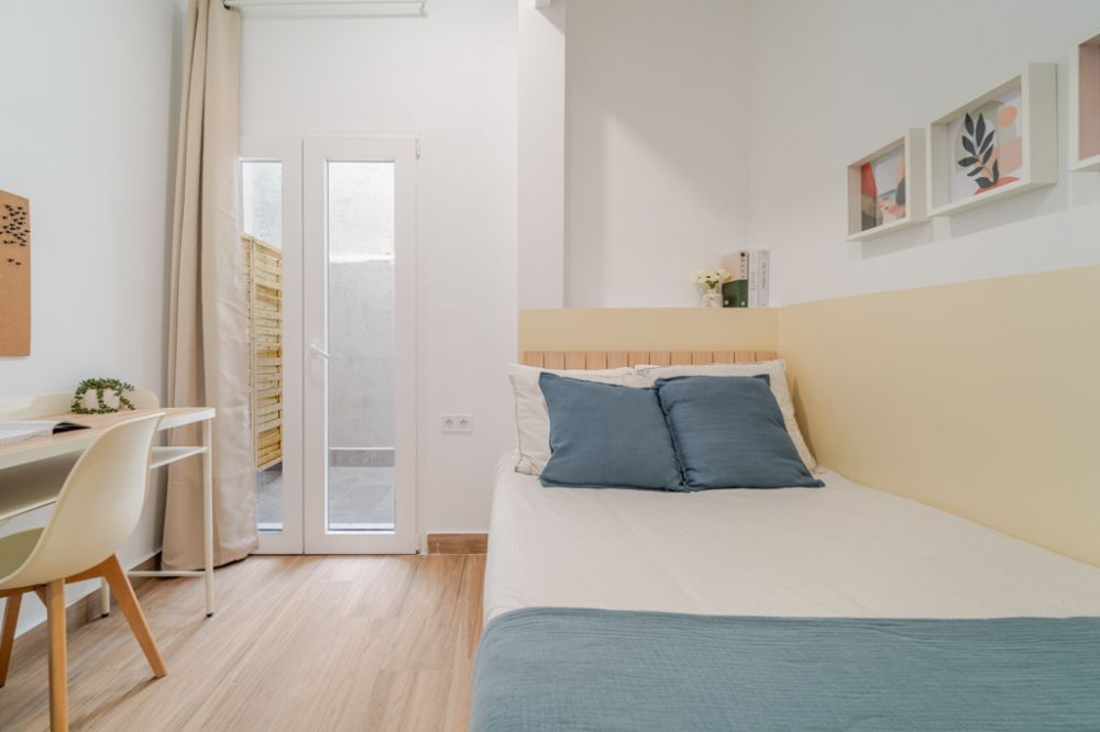 Comfortable Room in Vallecas