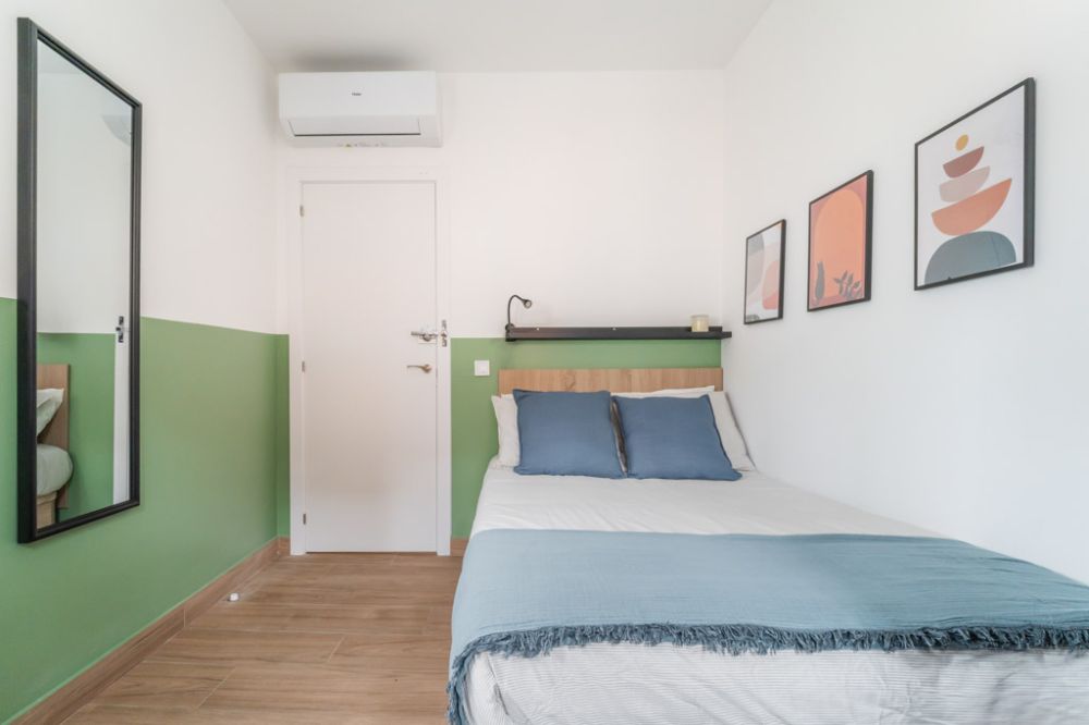 Bright room in Puente de Vallecas