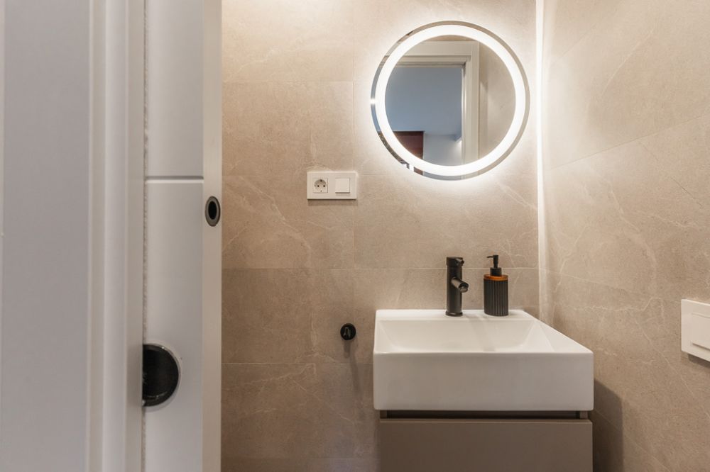 Double en-suite room in Madrid Río