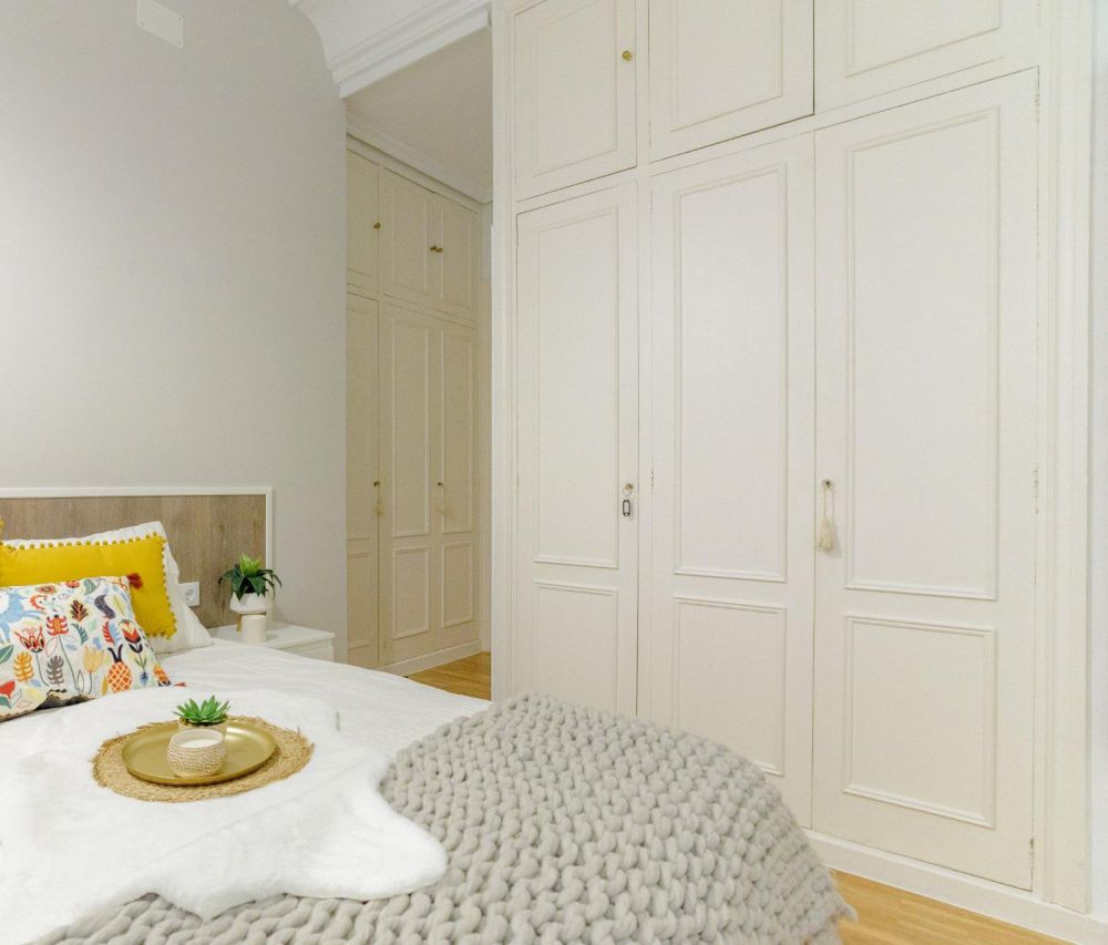 Beautiful double room in Valenzuela Street