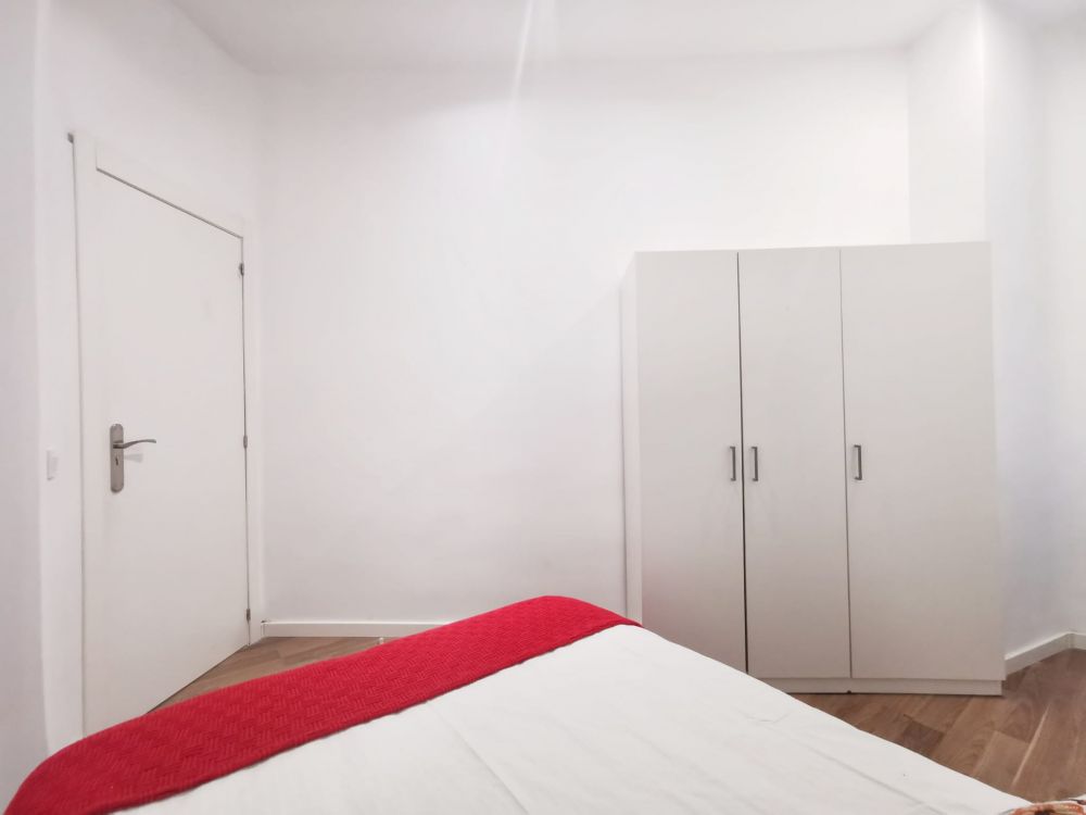 Wonderful room in Lavapiés