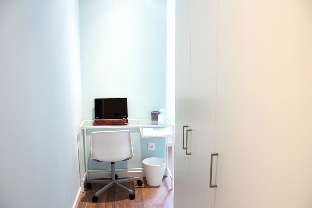 Room with exterior views in Lavapiés