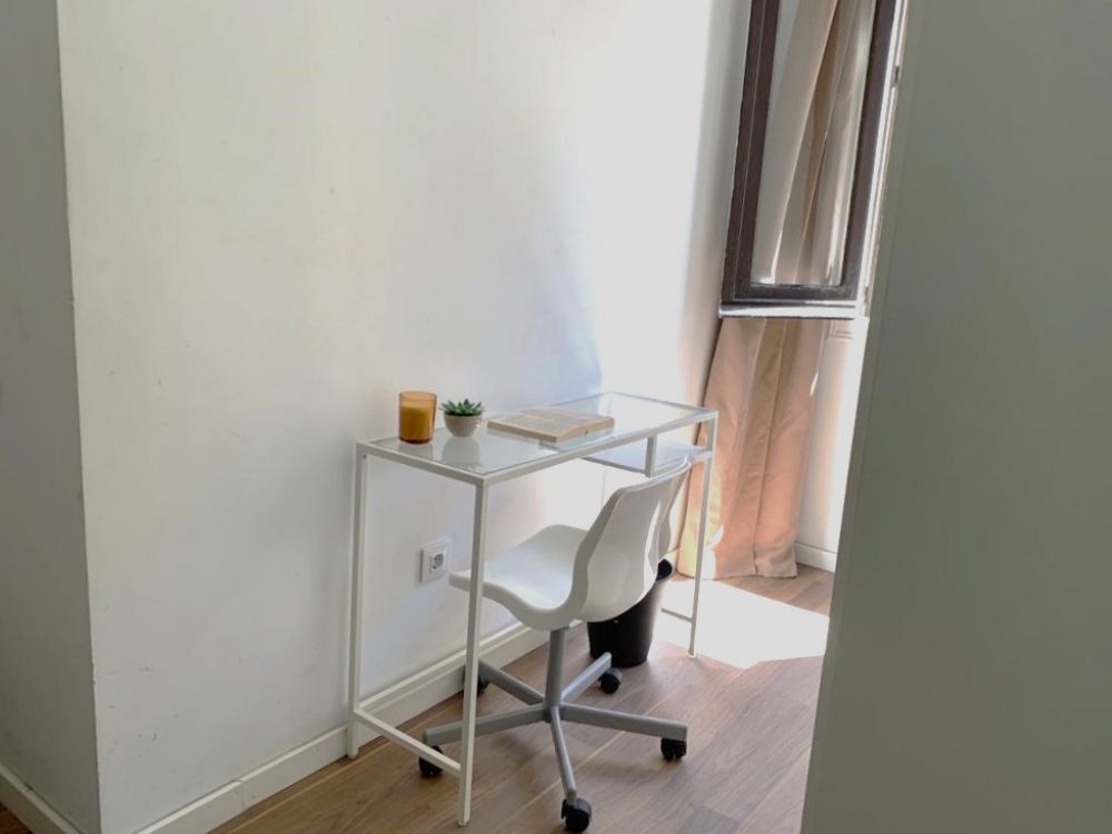Bright room in the centre of Madrid