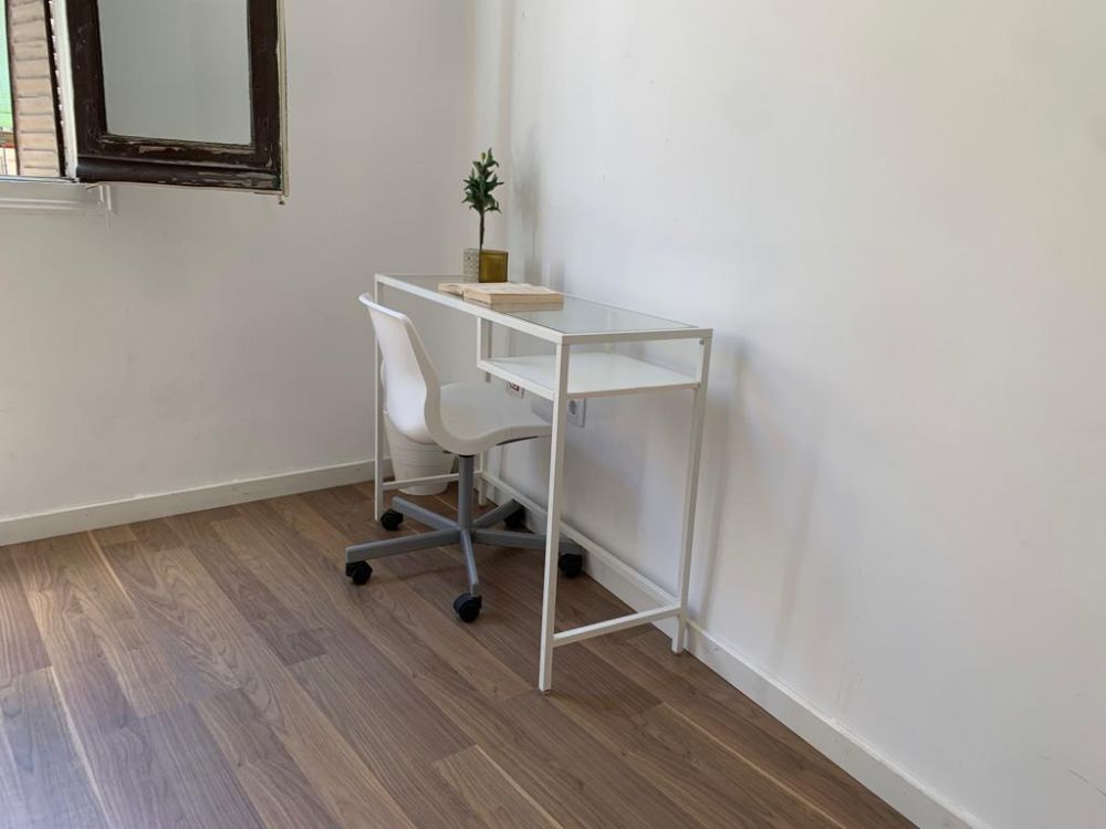 Cozy room in Valencia Street, Lavapiés