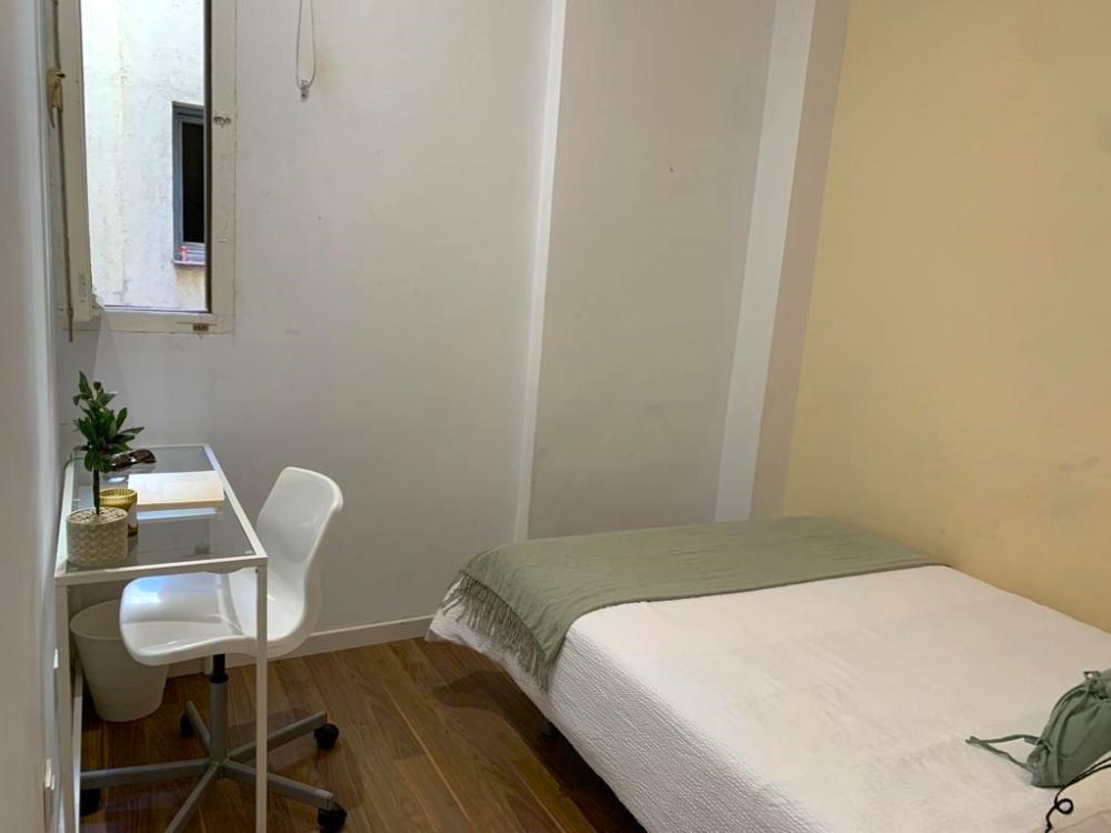 Modern room in Lavapiés