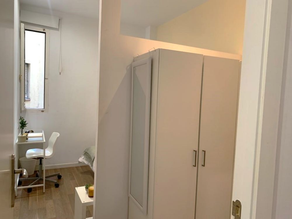 Modern room in Lavapiés