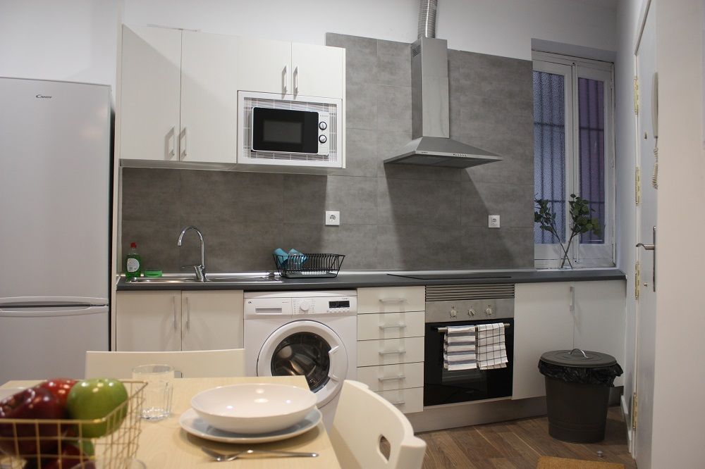 Lovely double room in Valencia Street