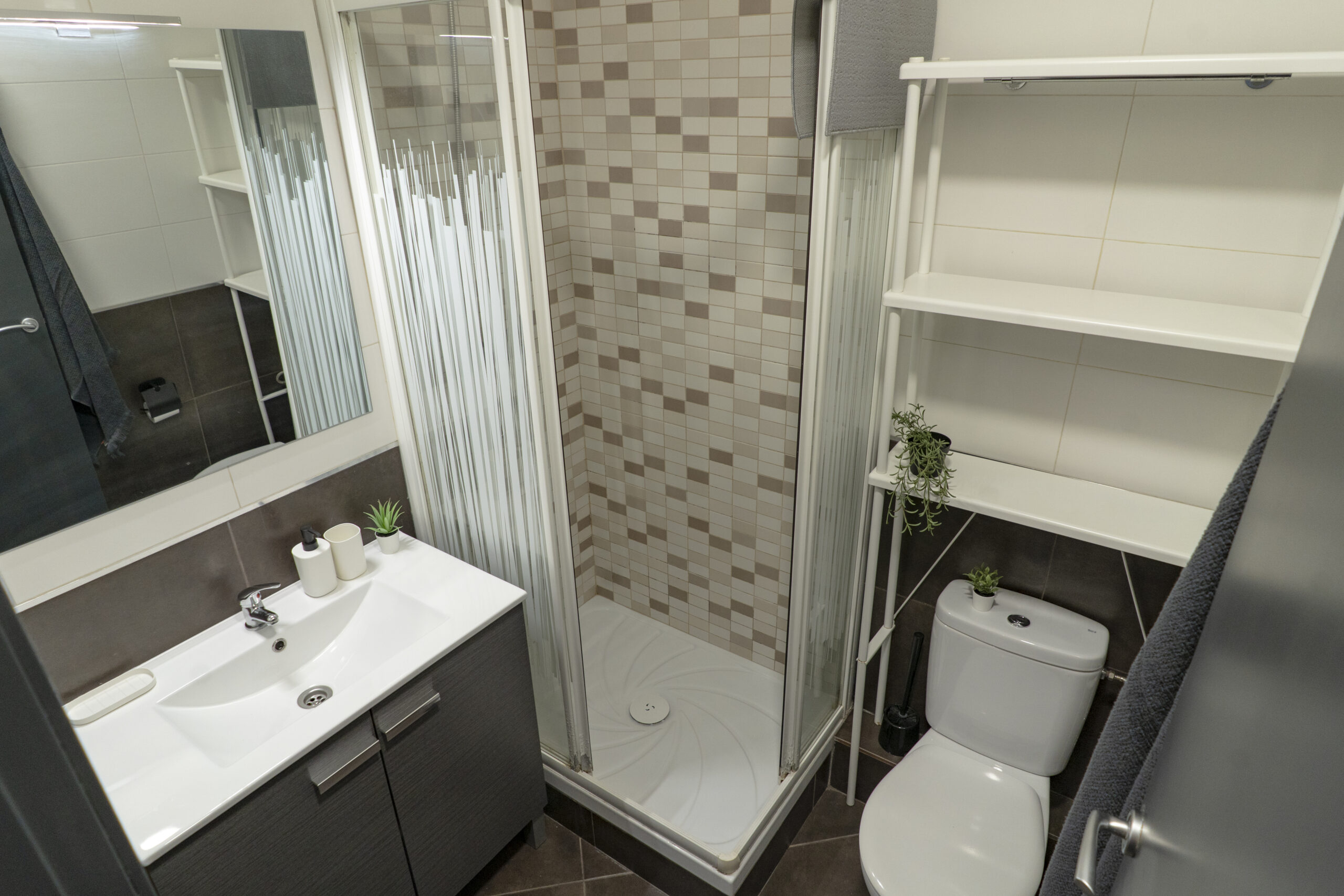 Ferran3 Suite con balcón y baño privado