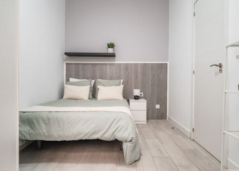 Cozy double room in Fuencarral
